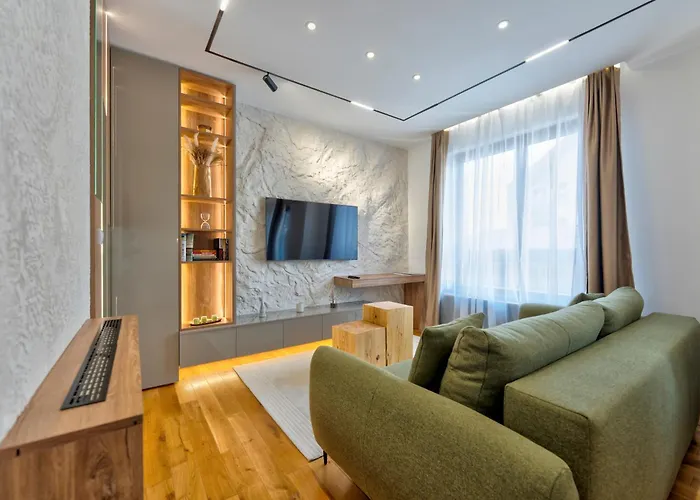 Nook Premium * زلاتيبور